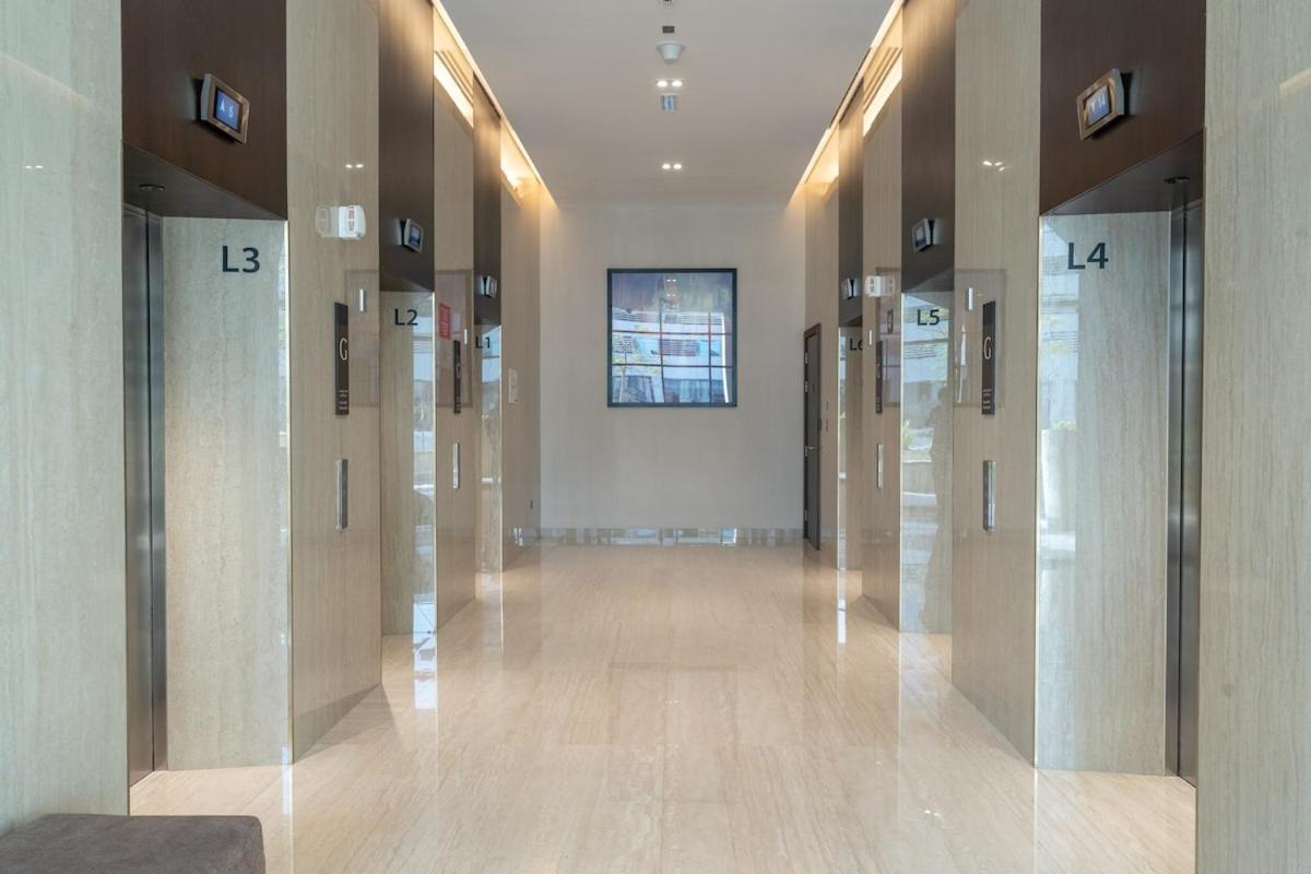 Cool 4-Bedroom Apartment With Burj Views At Bellevue Tower In Downtown Dubái Exterior foto